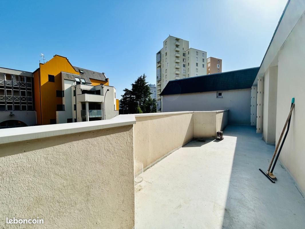 Appartement 3 pièces 64 m² · à Pau · 64 m² · 110 000 €