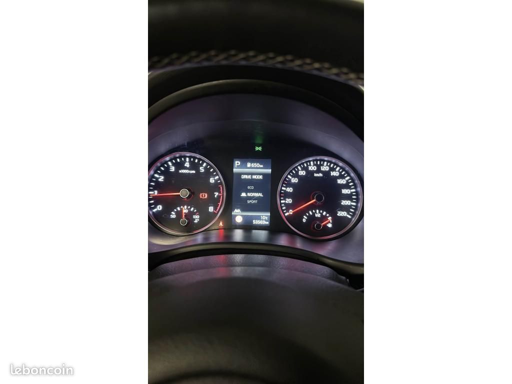 KIA STONIC 1.0 T-GDI MHEV - 120 DCT7 GT Line Premium (image 17)