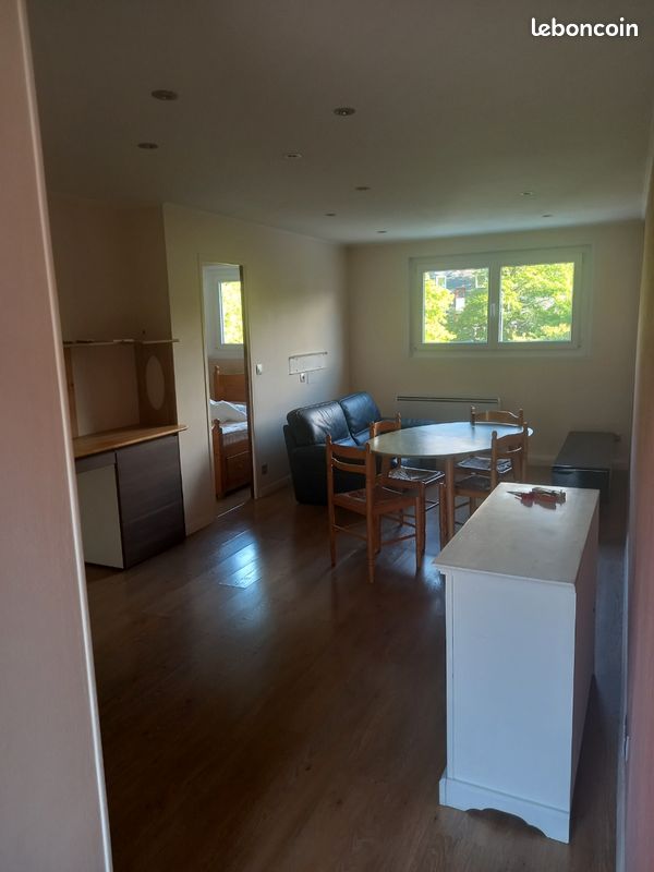 Appartement 3 pièces 55 m² · à Grenoble · 55 m² · 750 €