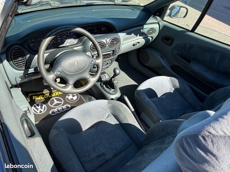 Renault megane cabriolet 1.6 i 90 cv garantie (image 9)