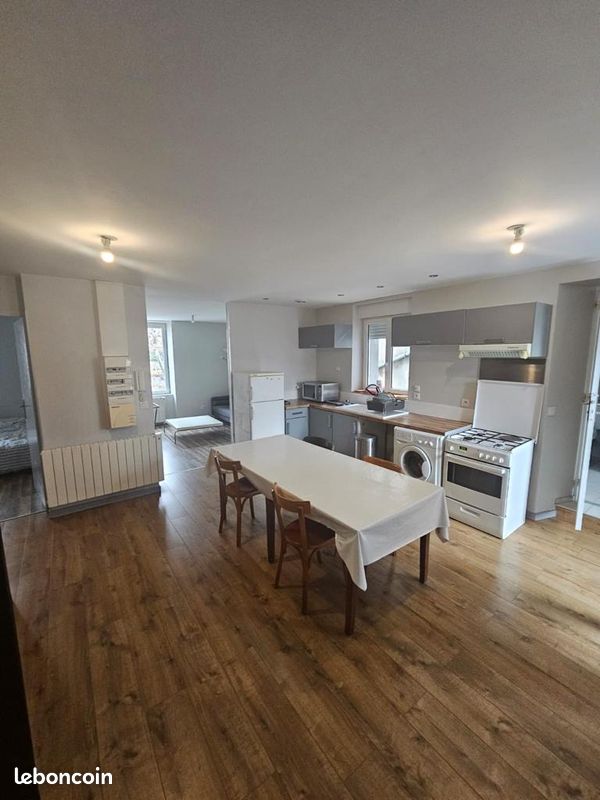 Appartement 3 pièces 47 m² · à Saint-Vallier · 47 m² · 510 €