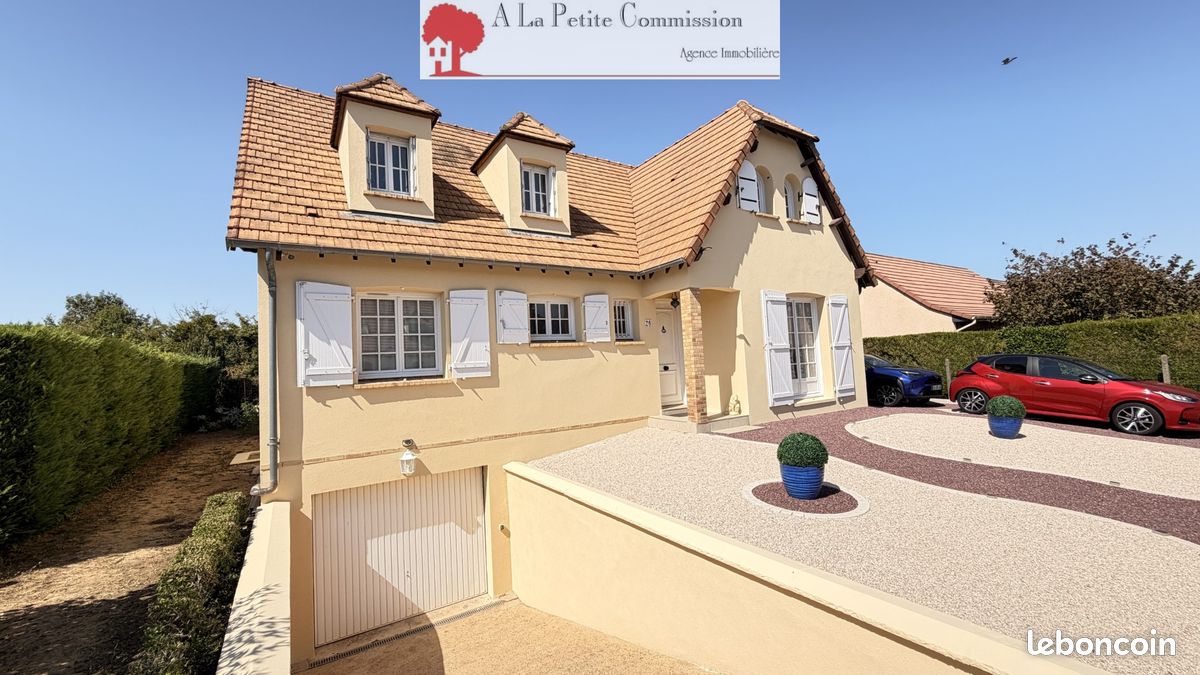 Maison 6 pièces 128 m² · à Champhol · 128 m² · 440 750 €