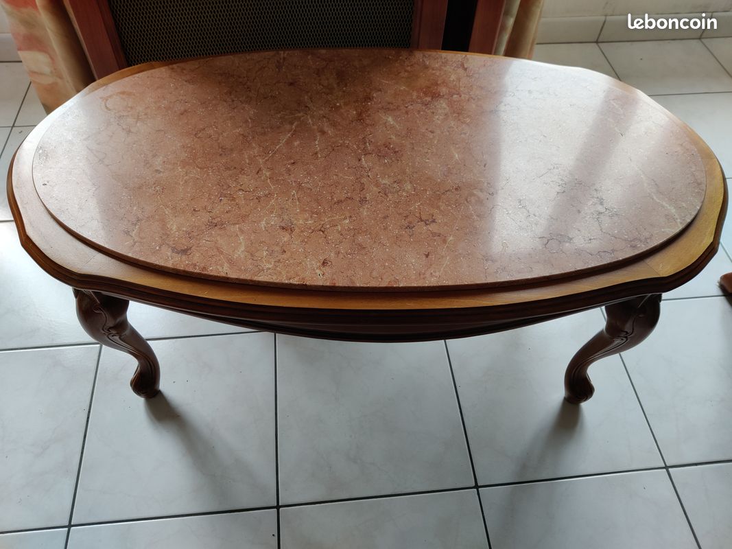 Table basse de salon dessus marbre (image 1)