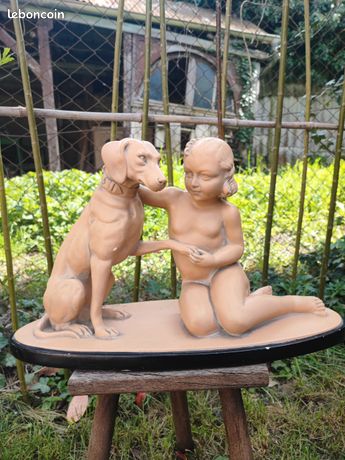 Statue chien platre d'occasion - Décoration