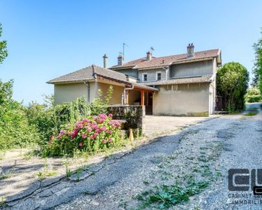 Maison 1 290 000 € - 251 m²