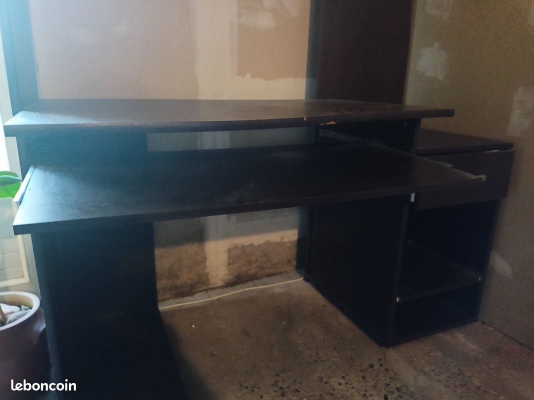 Bureau informatique (image 2)
