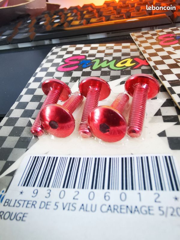 Lot 10 vis btr alu anodisé rouge 5/20 5mm x 20mm (image 2)