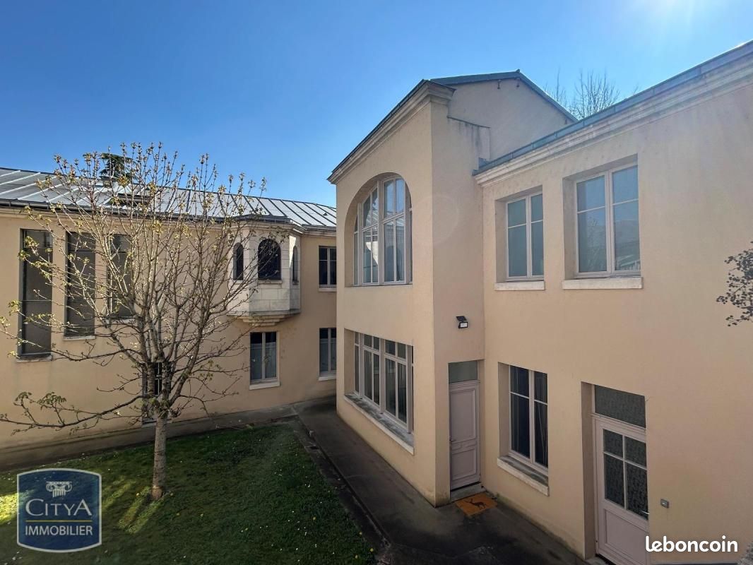 Appartement 2 pièces 60 m² · à Blois · 60 m² · 577 €