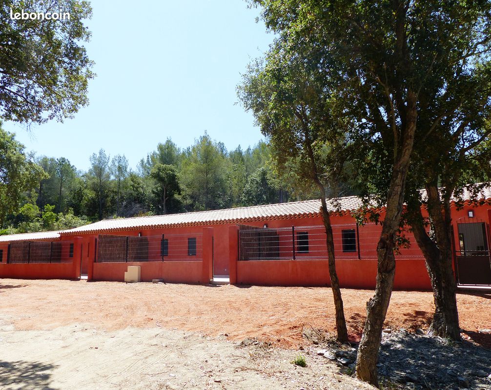 Location saisonniere - la londe-les-maures : maisons 6 couchages (image 10)