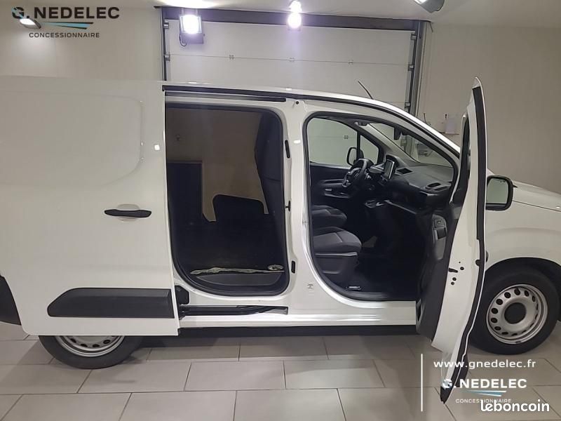Peugeot Partner Standard 650kg BlueHDi 130ch S&S Asphalt EAT8 (image 8)