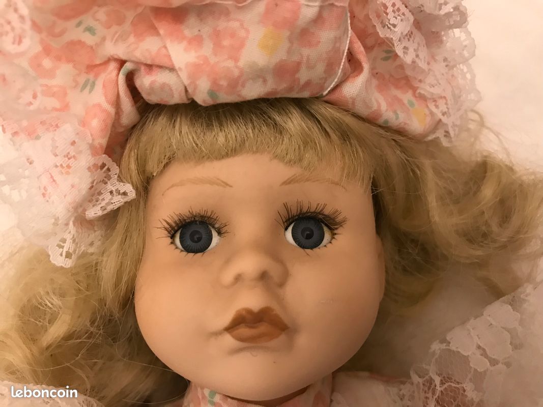 Belle poupée en porcelaine Doll années 50/60 - Jeux & Jouets