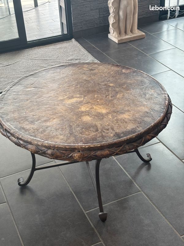 Table basse ronde fer et cuir (image 2)