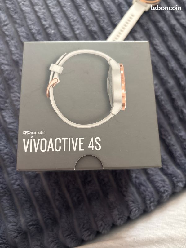 Garmin montre vivo active 4S (image 1)