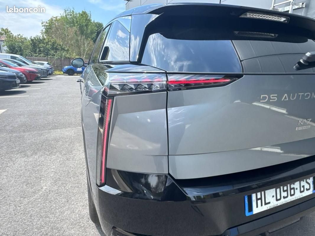 DS 7 N°7 ELECTRIQUE E-Tense FWD - Etoile (image 17)