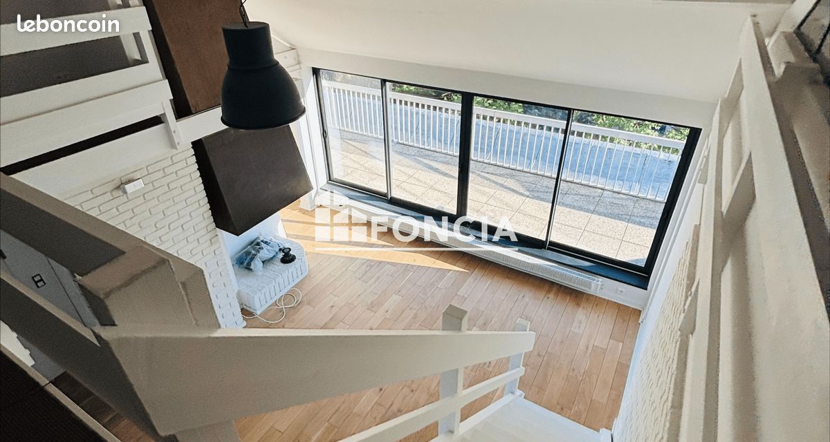 Appartement 5 pièces 113 m² · à Saint-Cloud · 113 m² · 4 049 €/mois