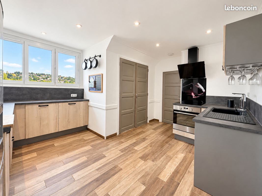 Appartement 3 pièces 80 m² · à Brive-la-Gaillarde · 80 m² · 750 €/mois