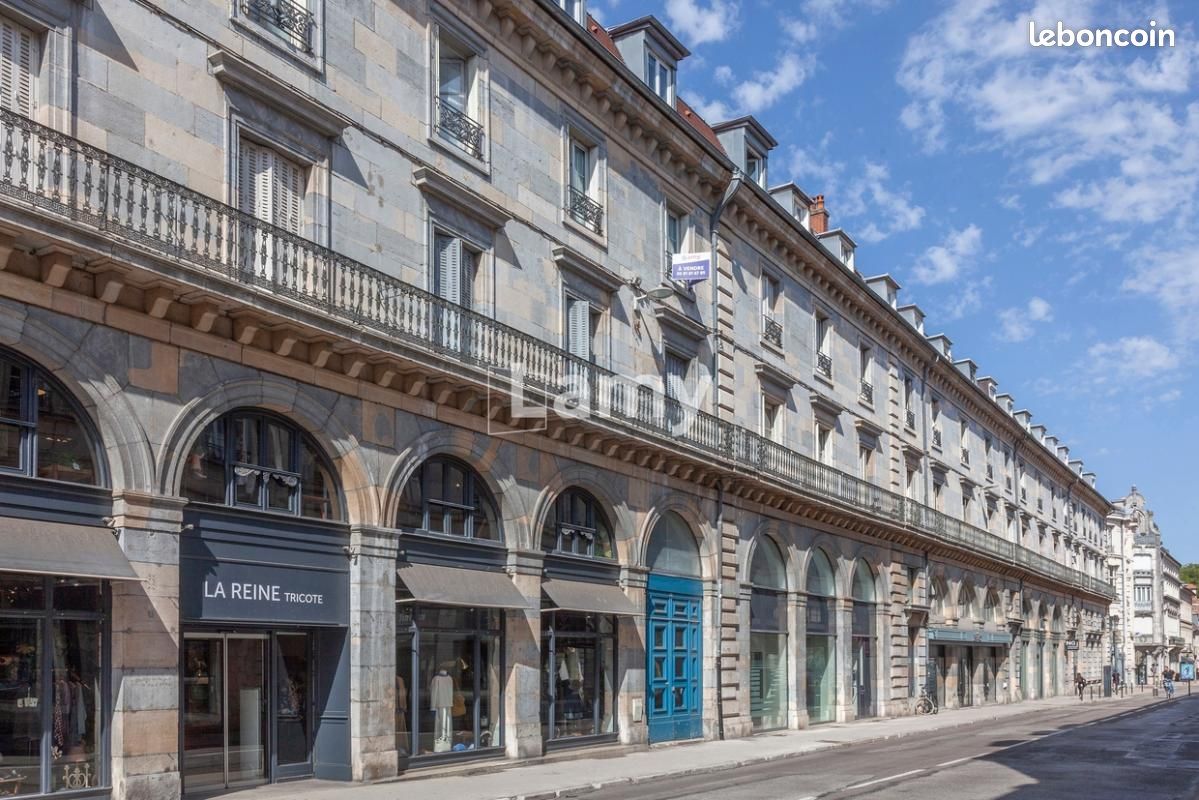 Appartement 1 pièce 27 m² · à Besançon · 27 m² · 89 000 €