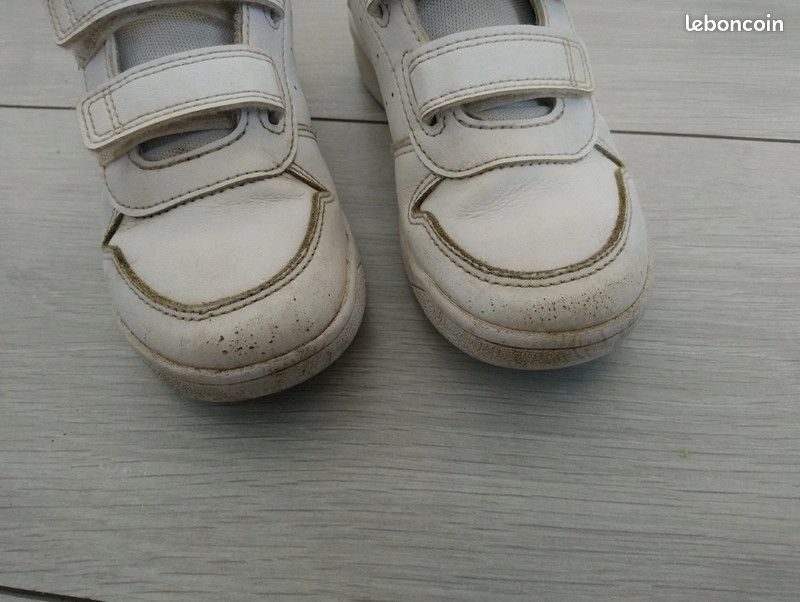 Baskets à scratch Adidas pointure 30 (image 2)