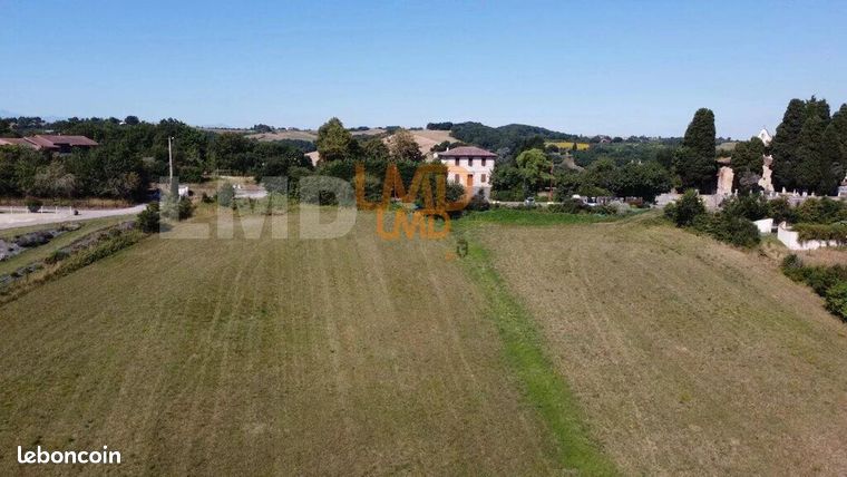 Terrain 2501 m² Bax