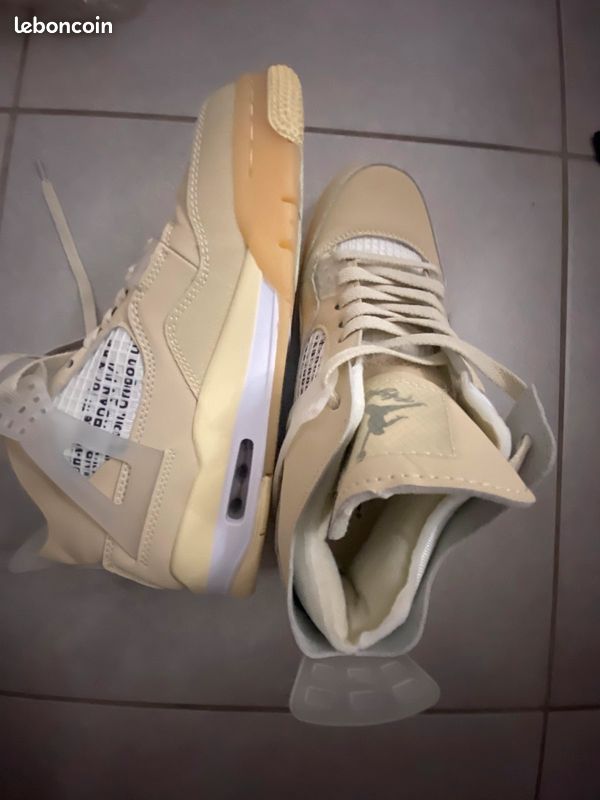 Fausse Jordan 4 (image 3)