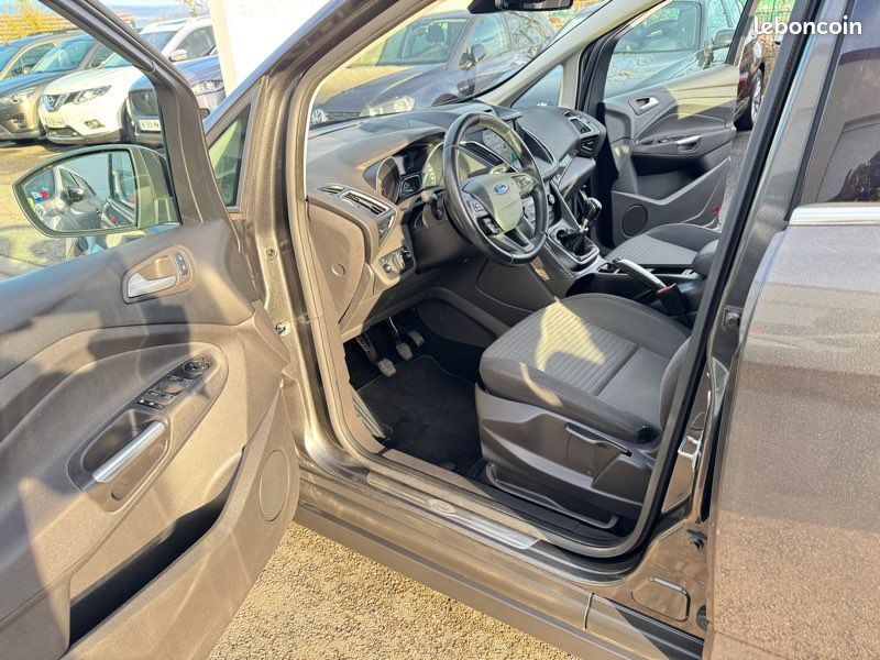 Ford c max (image 6)