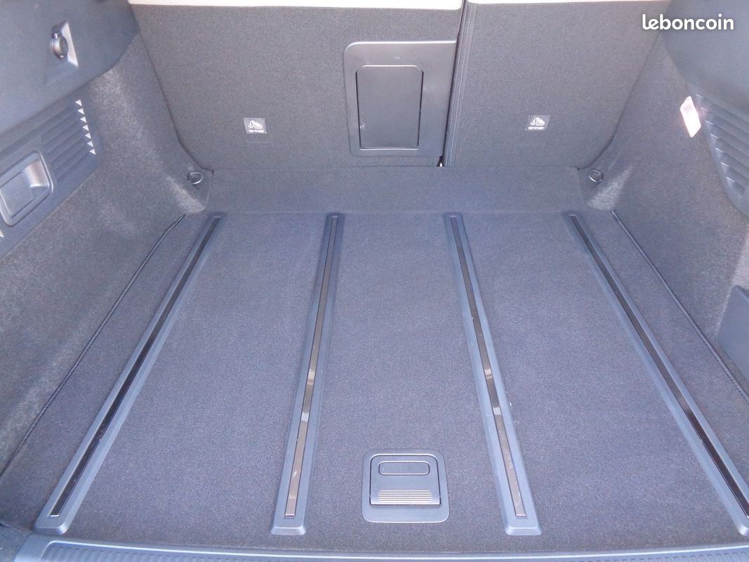 Citroen C5 X 1.2 PURETECH 130CH SHINE EAT8 BOITE AUTO (image 7)