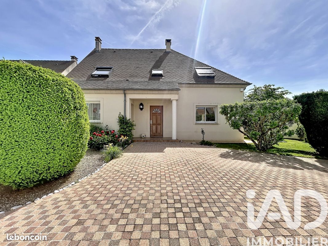 Maison 6 pièces 156 m² · à Tournan-en-Brie · 156 m² · 569 000 €