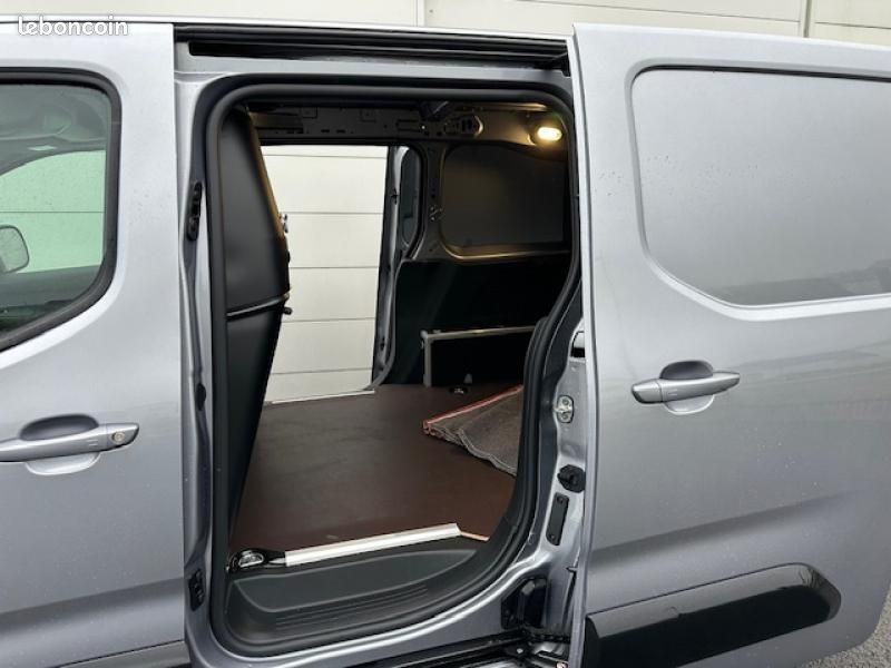 Citroen Berlingo Van M 800kg Electrique 136ch Batterie 51 kWh Pack Premium Connect (image 10)