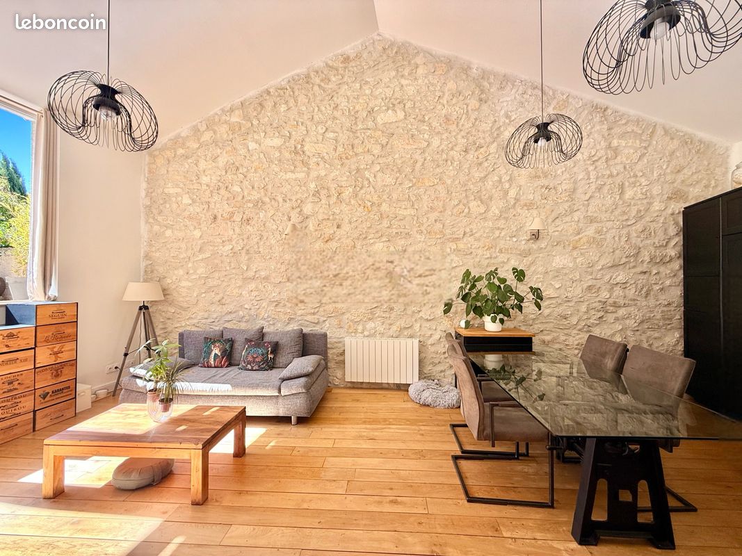 Maison 8 pièces 207 m² · à Armissan · 207 m² · 540 000 €