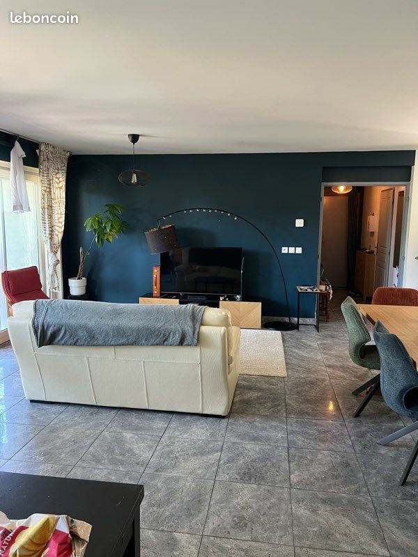 Appartement 3 pièces 100 m² · à Chambéry · 100 m² · 1 100 €