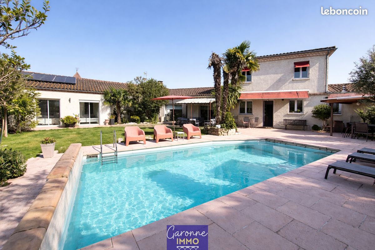Maison 8 pièces 245 m² · à Tonneins · 245 m² · 318 000 €