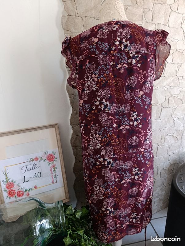 Robe bordeaux fleurie L/40 (image 11)