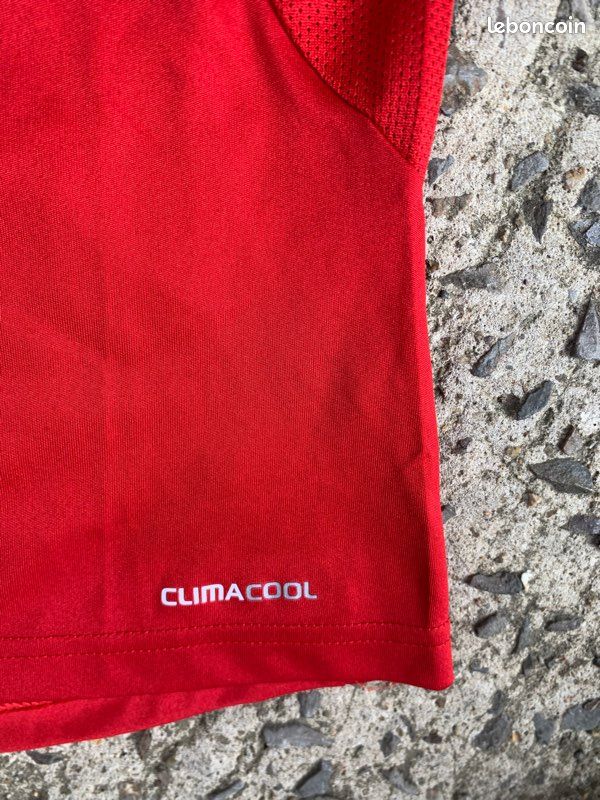Teeshirt manches courtes Adidas taille 38 rouge (image 2)