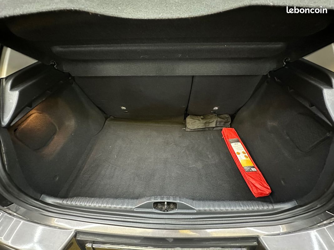 CITROEN C3 BUSINESS 1.6 BlueHDi 75CV SS Feel Business Garantie (image 20)