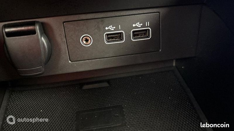 Renault Clio 1.6 E-Tech 145ch full hybrid Techno - 25 (image 30)