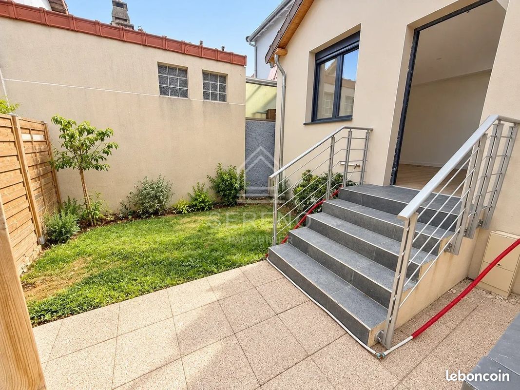Maison 2 pièces 33 m² · à Fontenay-sous-Bois · 33 m² · 259 000 €