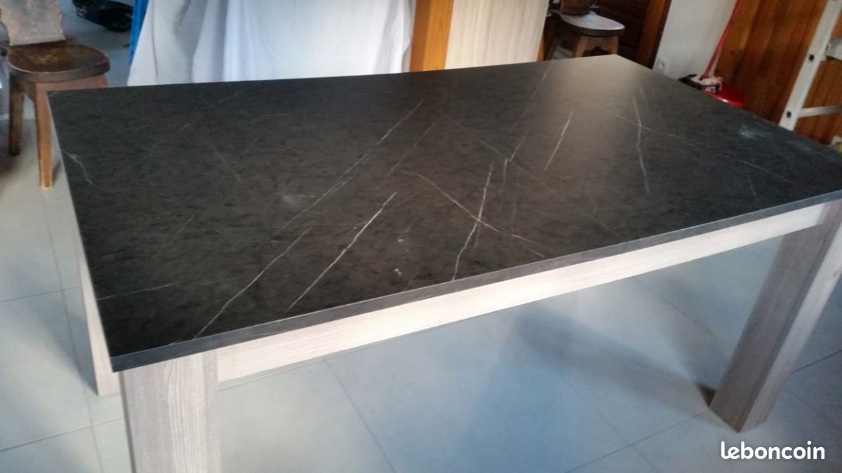 Table de salon (image 1)