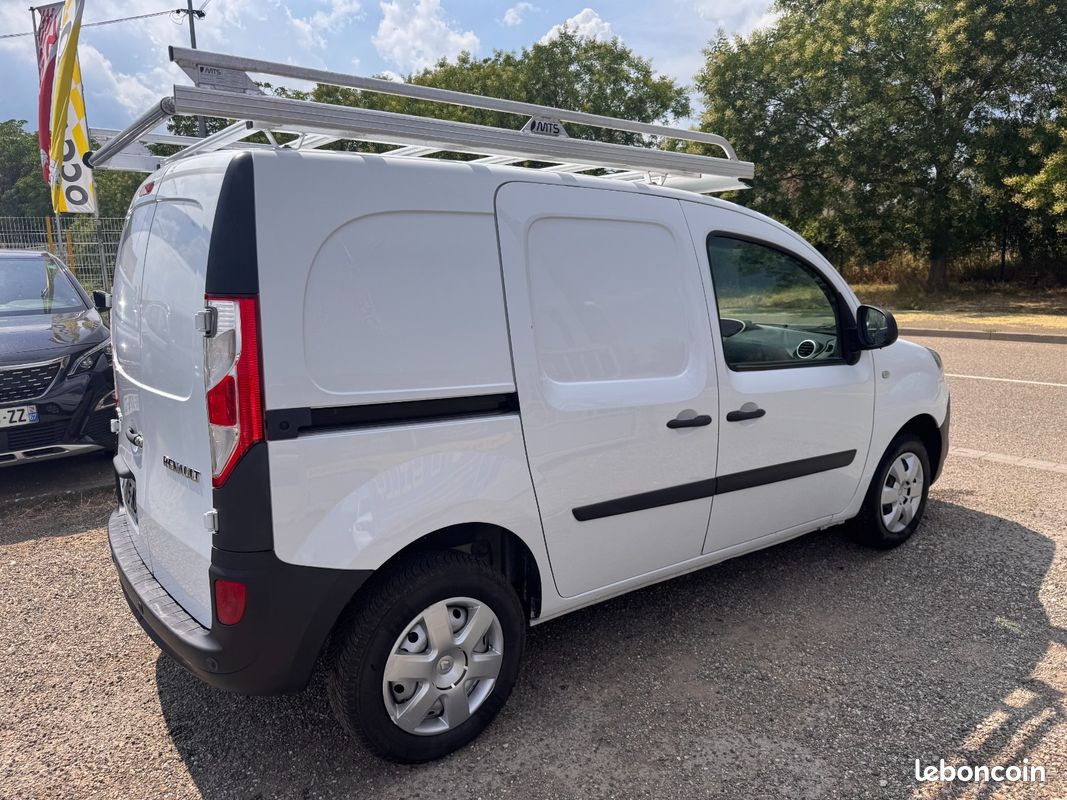 Renault Kangoo 1.5 dCi S&S 75 ch grand confort (image 7)