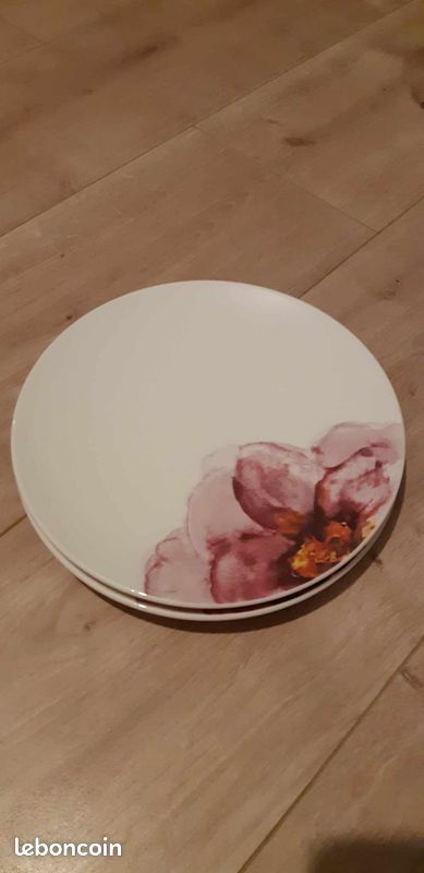 Vaisselle Villeroy & Boch - Collection Rose Garden - Assiettes à dessert (image 1)