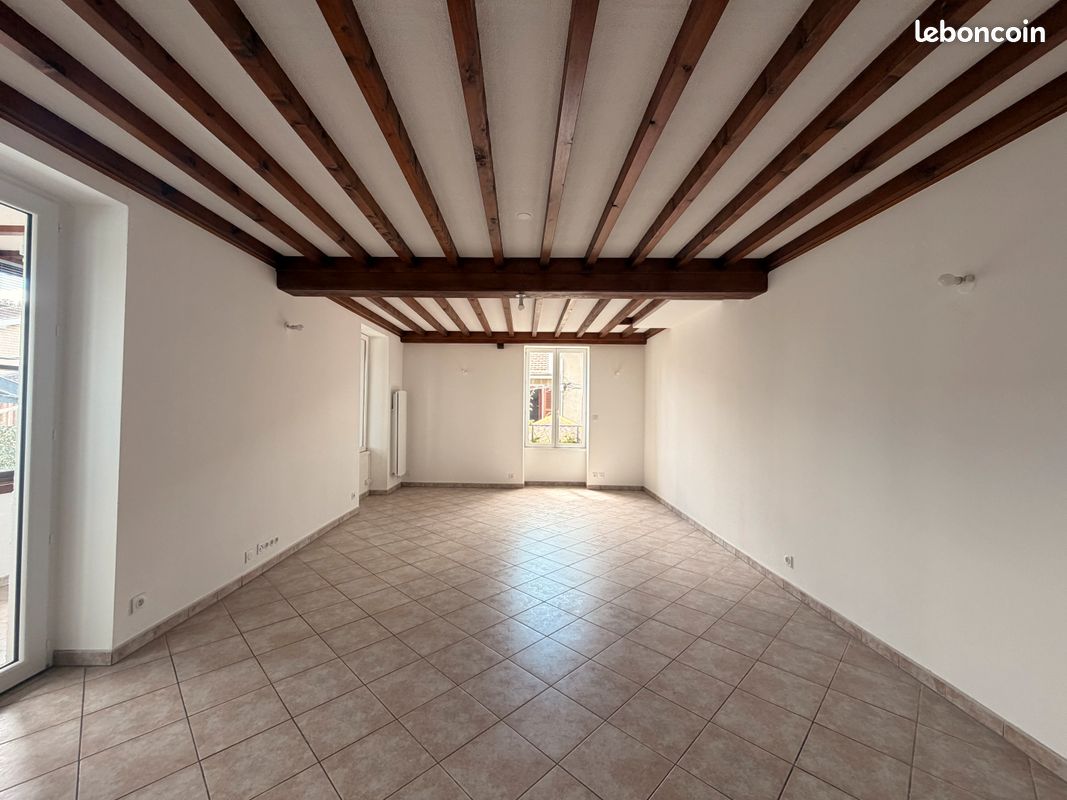 Maison de charme à louer 4 pièces 85.07m² (image 1)