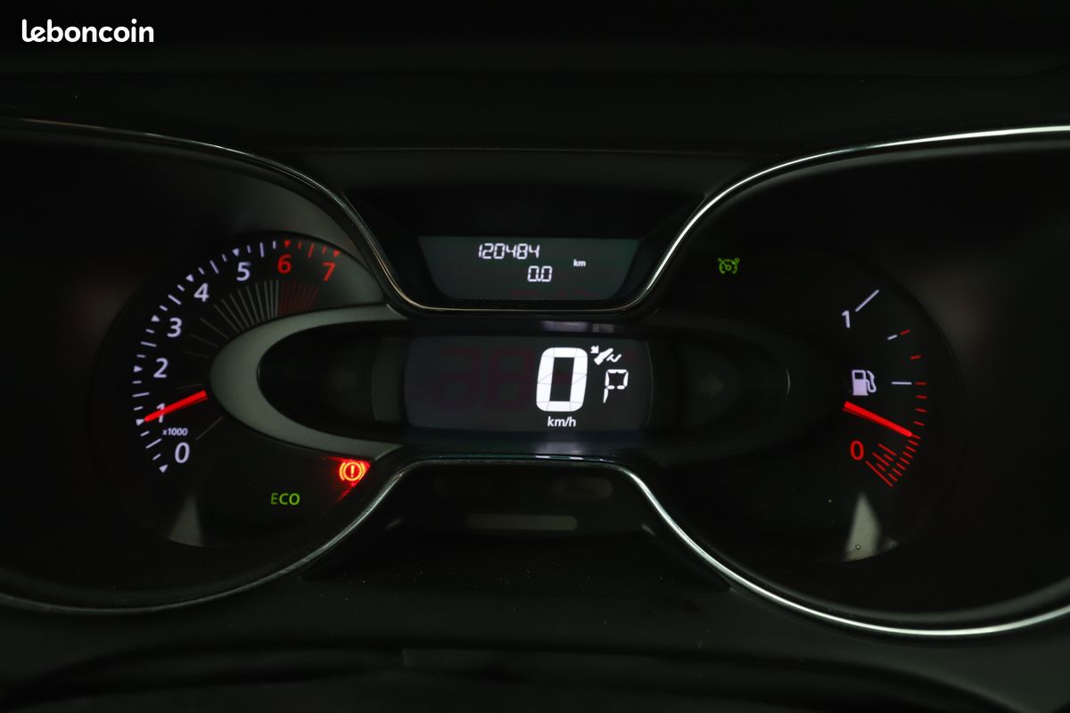 Renault Captur 1.2 TCe Energy Intens EDC 120 ch (image 16)