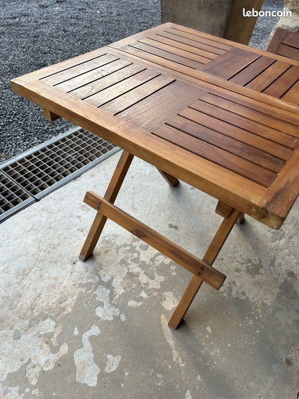 Lot de deux tables (image 6)