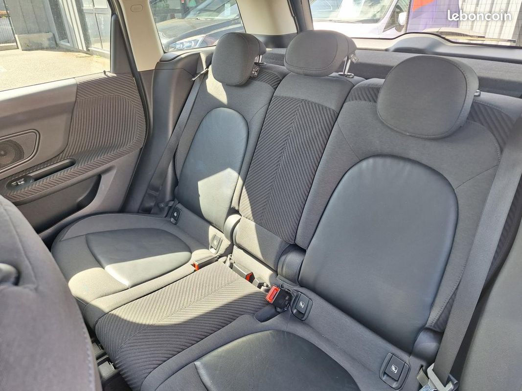 Mini countryman 1.5 135 cooper red hot chili bva (image 20)