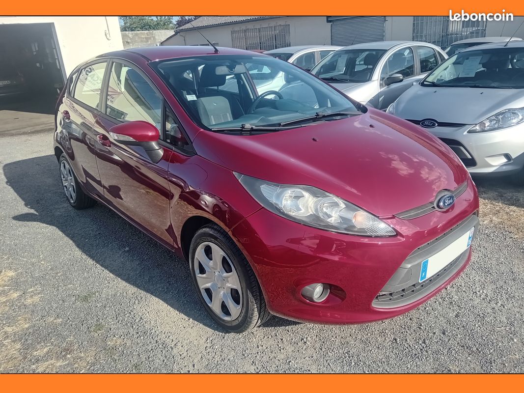 Ford Fiesta VI 1.4 TDCi 68cv Trend -04cv- 228 000 kms (image 2)
