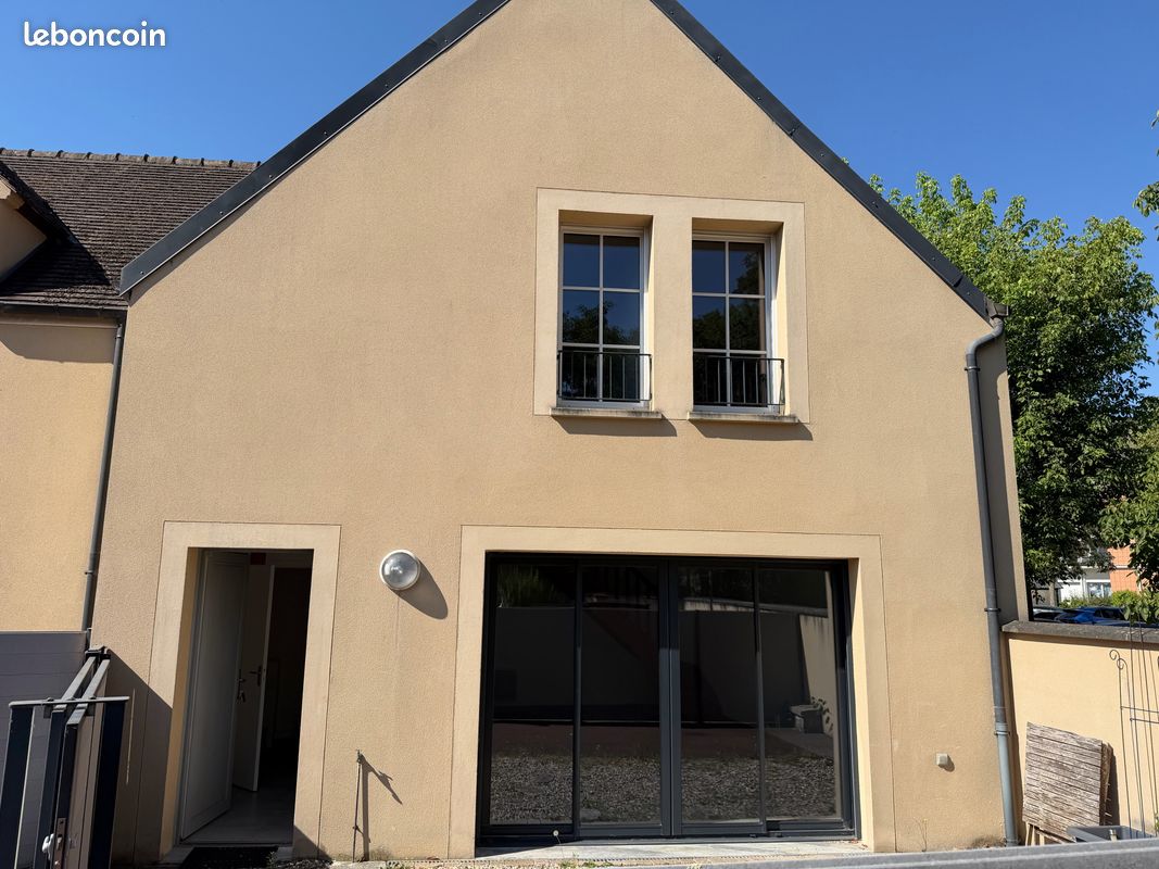 Maison 3 pièces 71 m² · à Houdan · 71 m² · 283 500 €