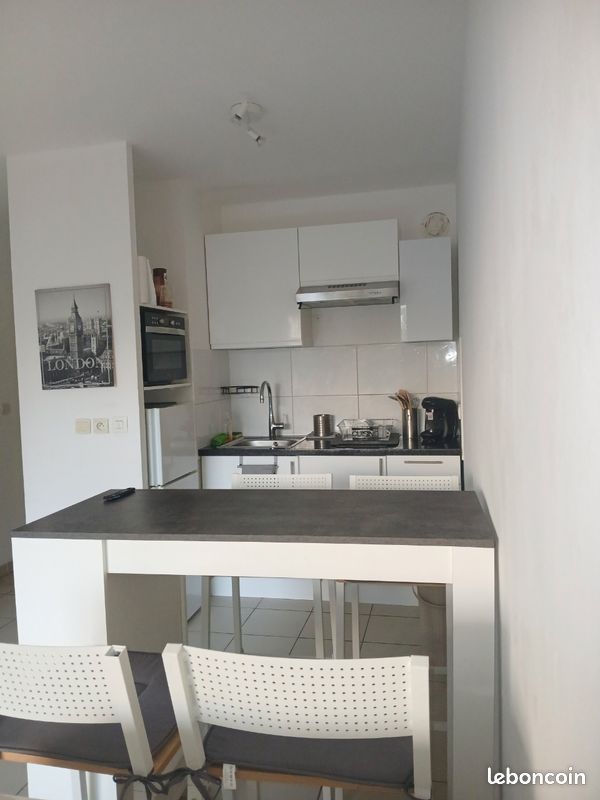 Appartement 1 pièce 28 m² · à La Seyne-sur-Mer · 28 m² · 640 €