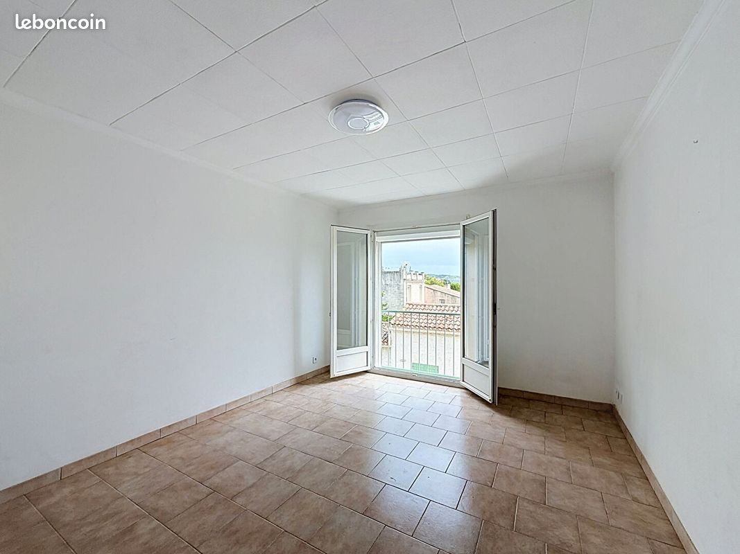 Appartement 2 pièces 43 m² · à Les Pennes-Mirabeau · 43 m² · 900 €/mois