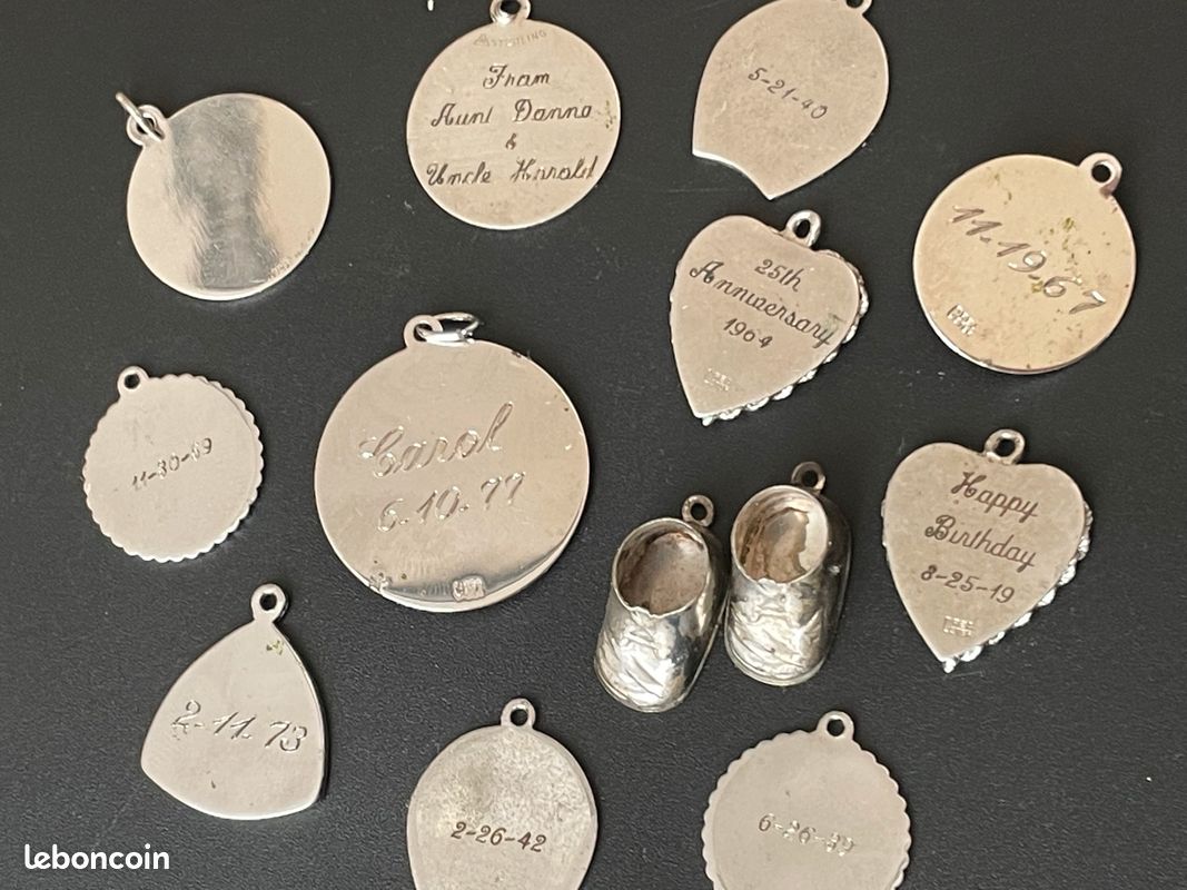 Lot de Médailles et Pendentifs Personnalisées (image 4)