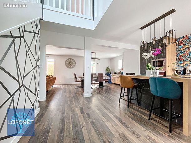 Maison 7 pièces 150 m²