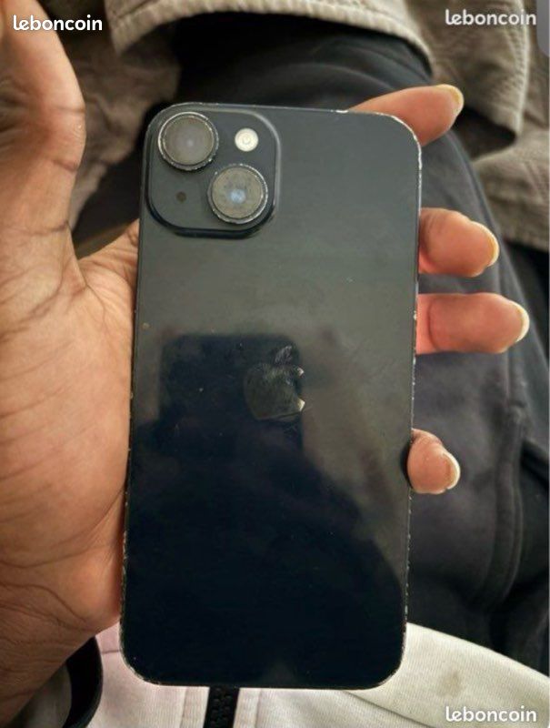 IPhone 14 (image 3)